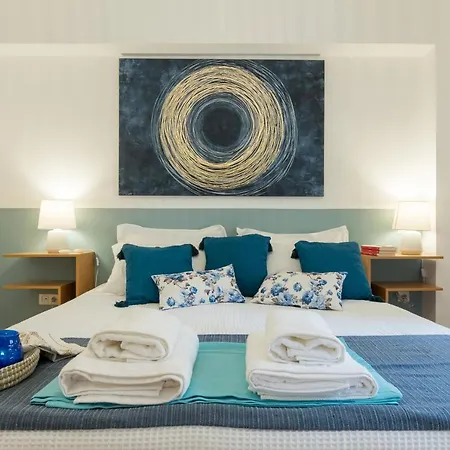 Casa Scheria With Private Garden Apartment *