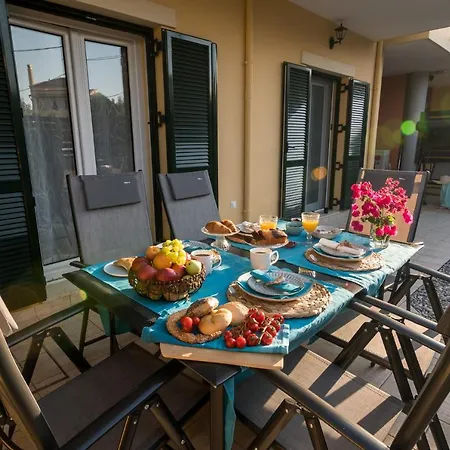 Casa Scheria With Private Garden Apartment *